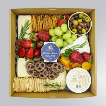 Picture of Artisanal Cheese Grazing Platter | Medium